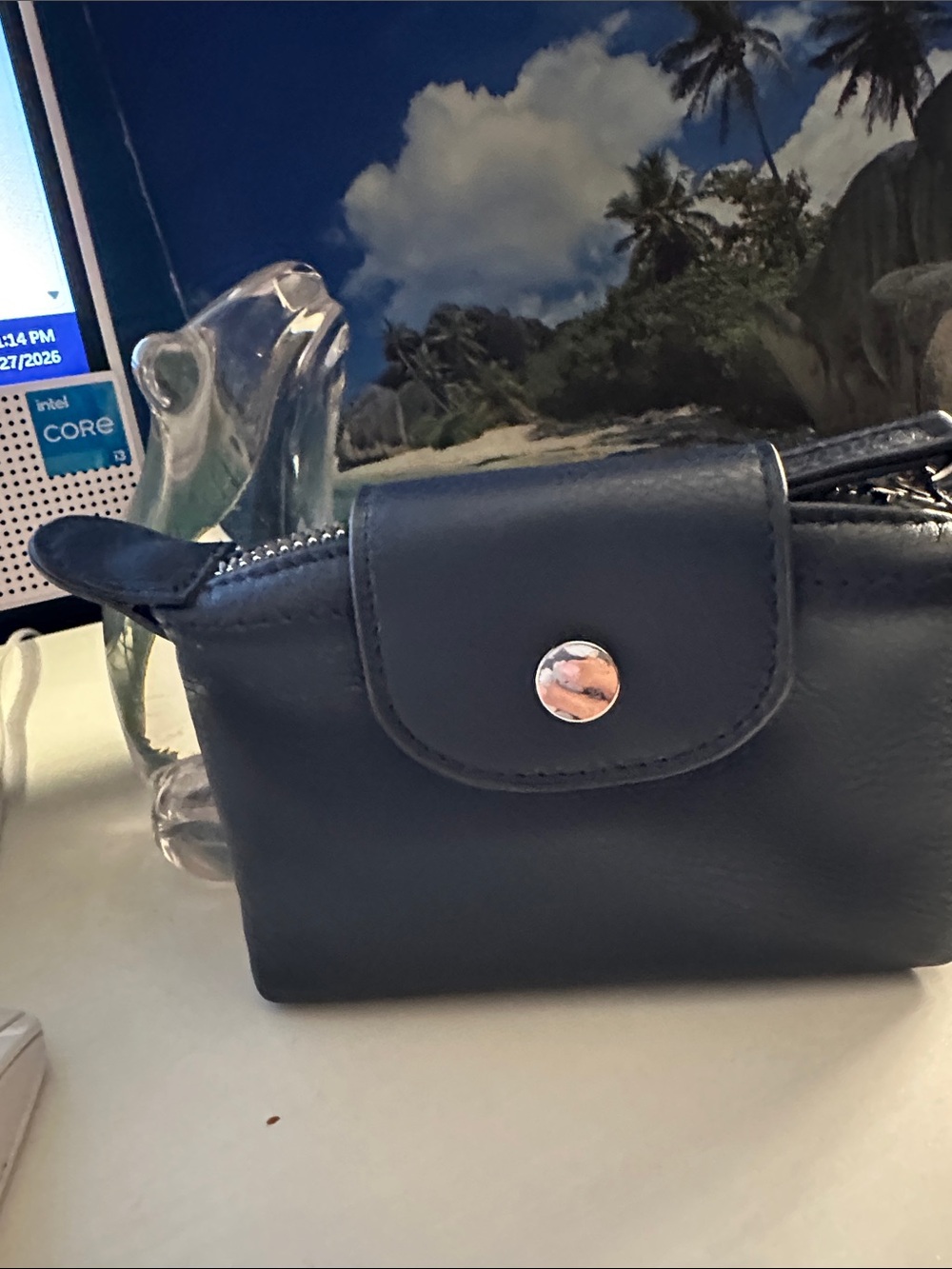 NWT Mundi Donna Navy Blue –  Coin Card Hang off RFID Safe Keeper technology